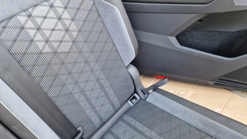 фото №13, Сиденья заднее сиденье обшивки tiguan r r-line 16-24 jak nowe оригинал kpl