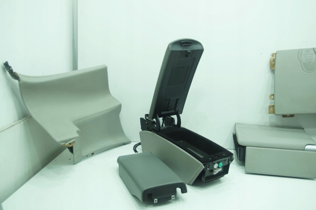 фото №11, Бардачок задній підлокітник комплект оббивка mercedes mercedes sl r230