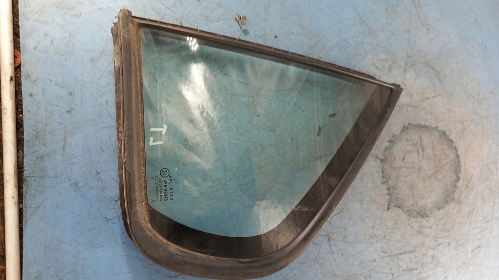 фото №1, Стекло кузовная левая honda civic 1.5b 99r