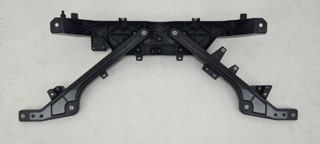 фото №5, Tesla y 2020- pas передний усилитель 164352400a