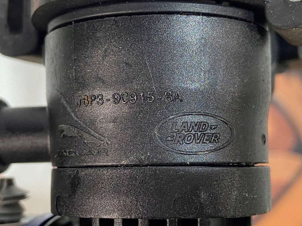 фото №3, Шланг топливный range rover l494 j6p3-9s380-bf