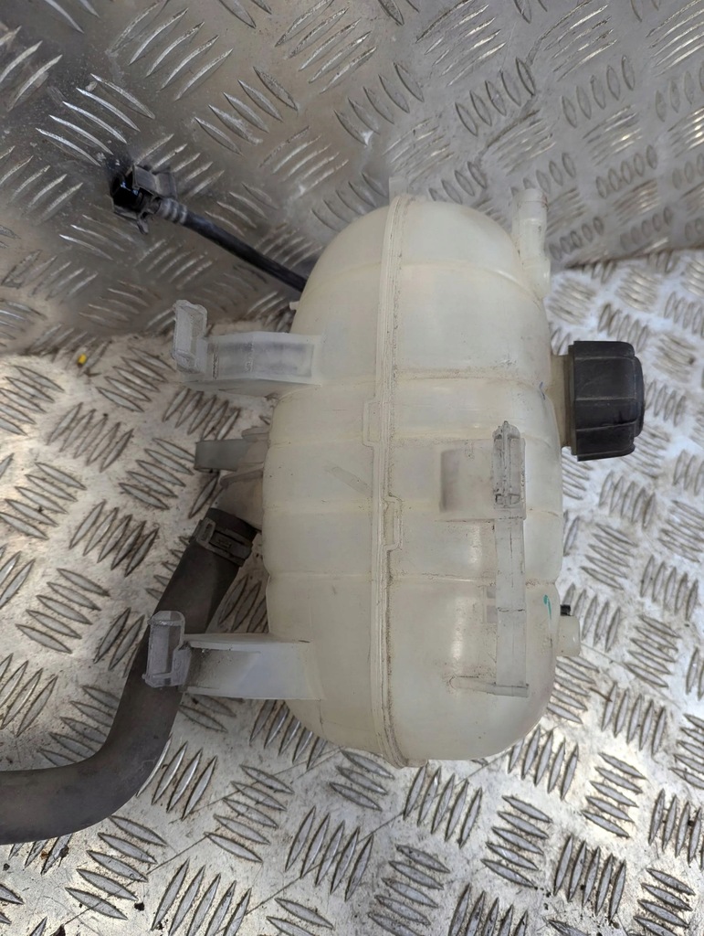 фото №7, Renault trafic iii 2,0 dci 2019-2024 бак расширительный провода wody