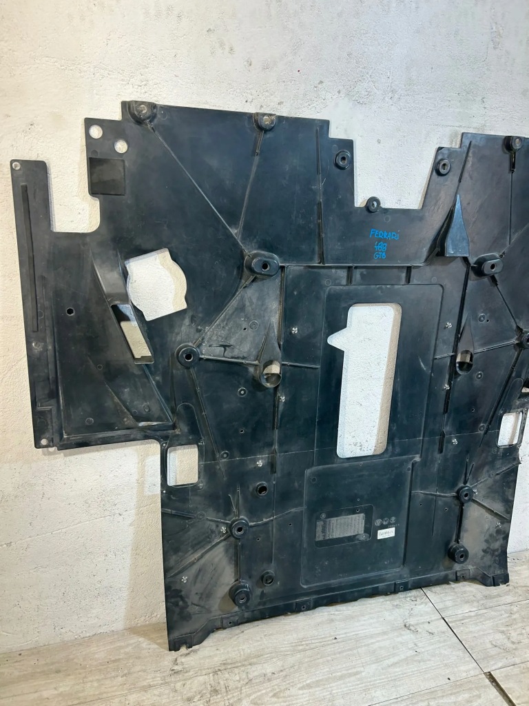 фото №3, Ferrari f8 tributo 488 gtb защита подвеска