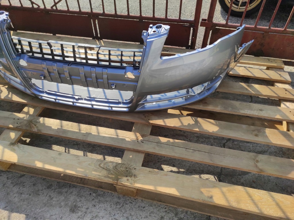 фото №7, Бампер перед передній audi a4 b7 ly7j