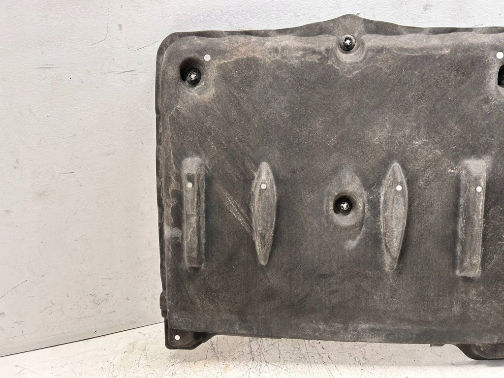 фото №7, Corolla e21 kombi захист підвіска задня задня pod wanne 58399-02180