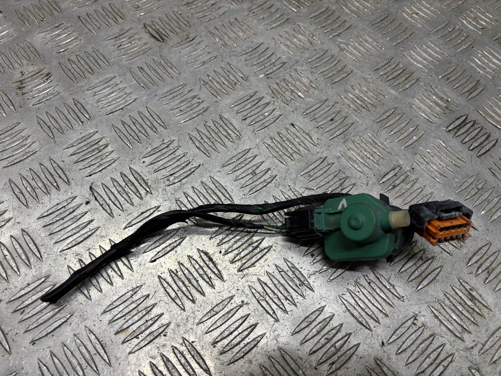 фото №1, Моторчик регулировки лампы фара renault master iii vivaro 8200501939