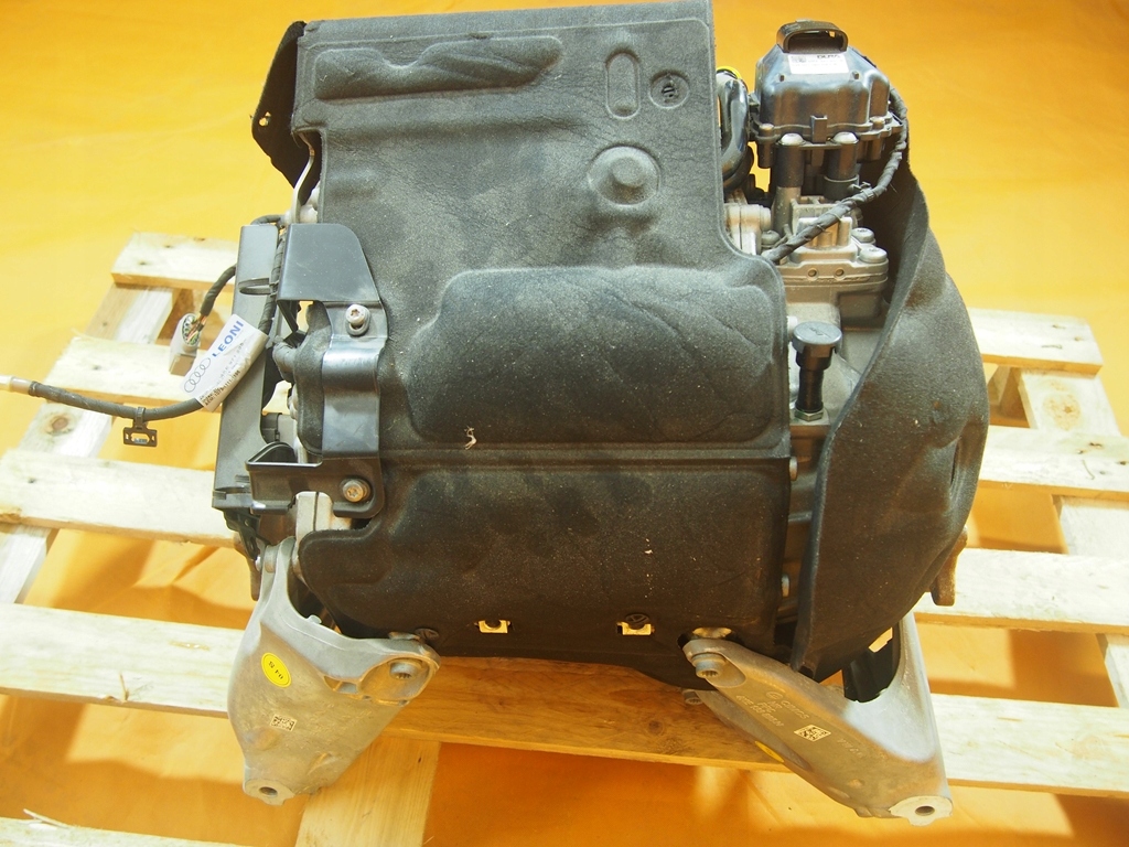 фото №13, Audi e-tron 4ke двигун електричний перед комп'ютер 27km