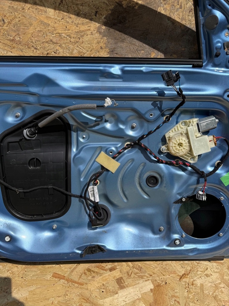 фото №12, Дверь перед передние левая skoda rapid seat toledo iv