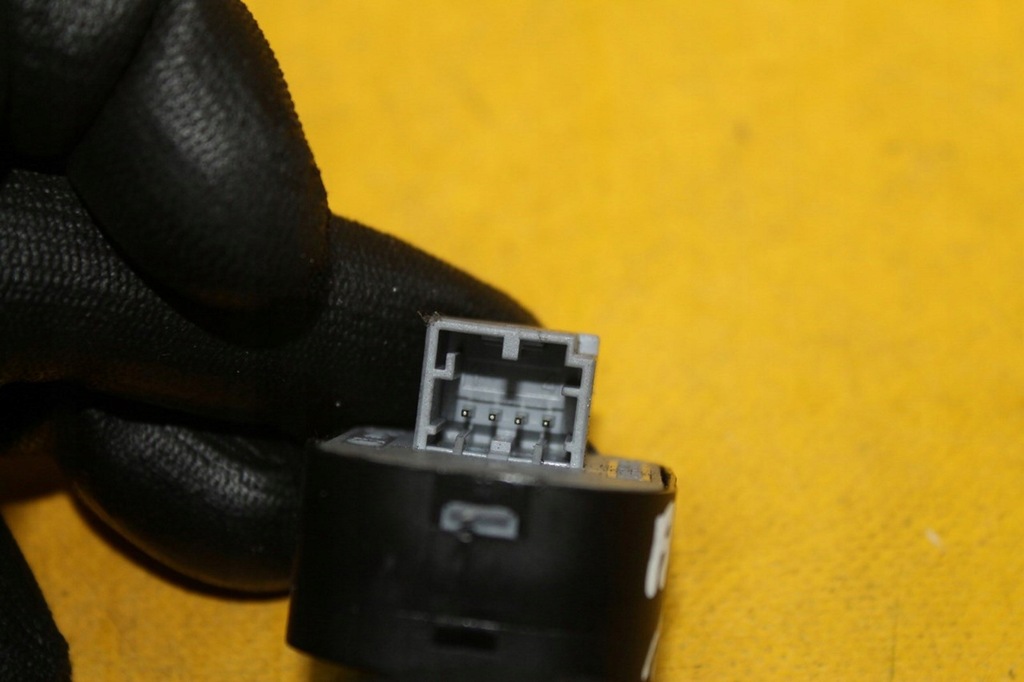 фото №6, Перемикач скло a4 b7 sedan 8e0959855