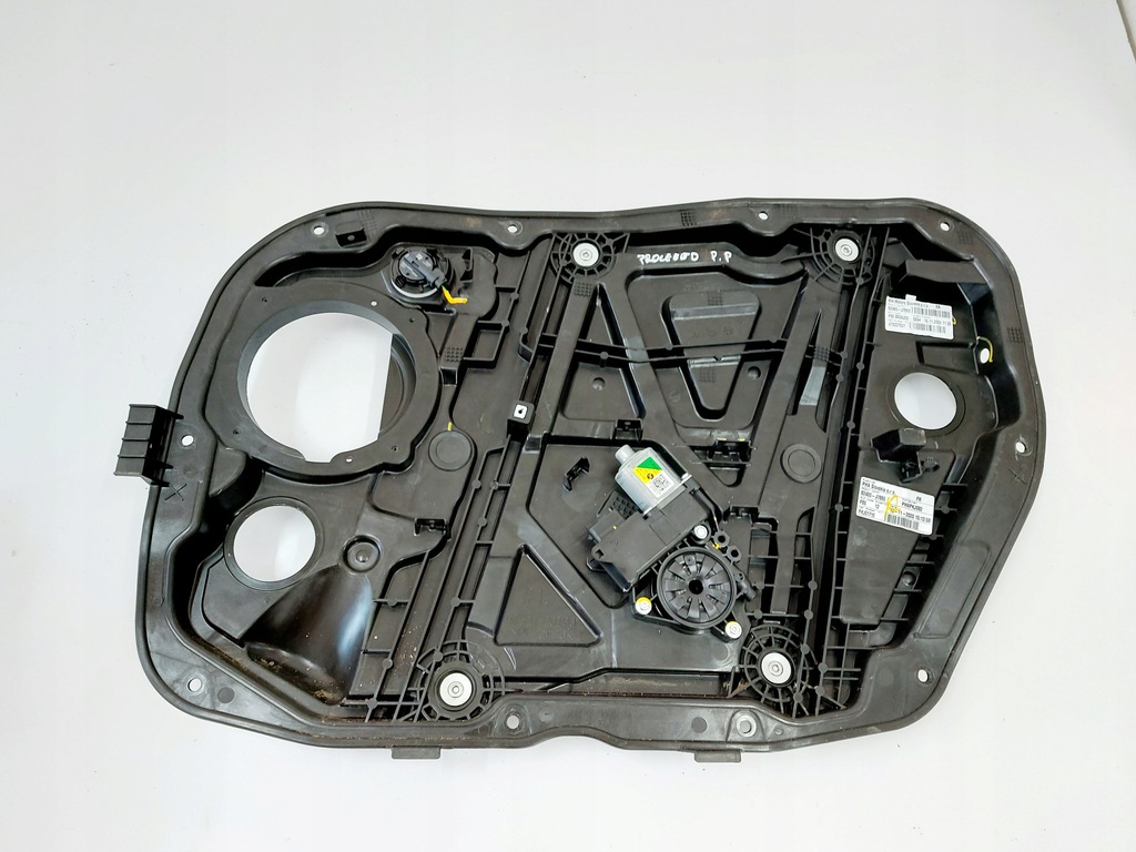 фото №1, Proceed iii подъемник стекло перед правый 20r.