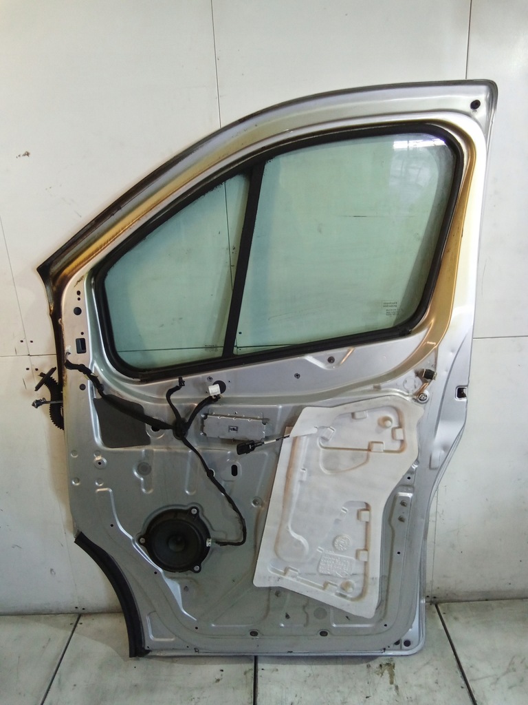 фото №12, I174 двері правий перед renault trafic 3 сріблястий