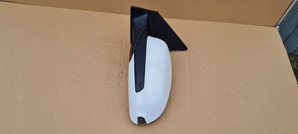 фото №1, Дзеркало hyundai kona ліва 8 pin