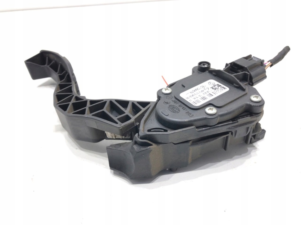 Потенциометр газа renault arkana i 180108467r 1.5 94km педаль Цена