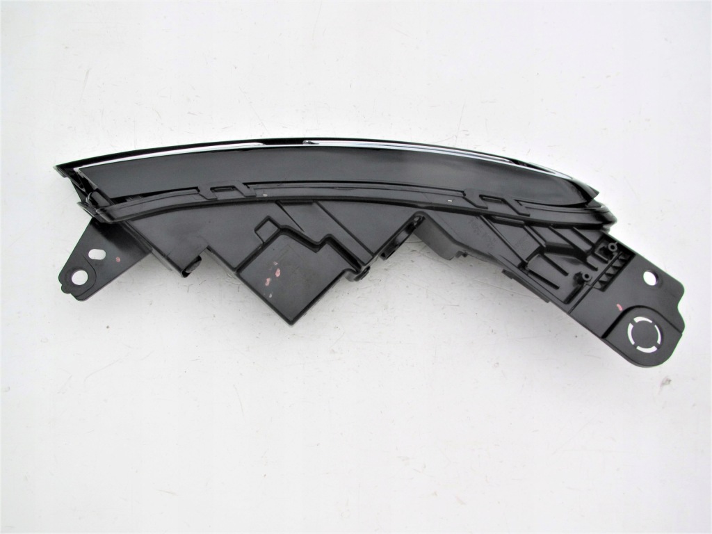 Citroen c5 aircross 2018 - 2022 фара led drl r рамка хром оригінал оригінальний номер Оригінал