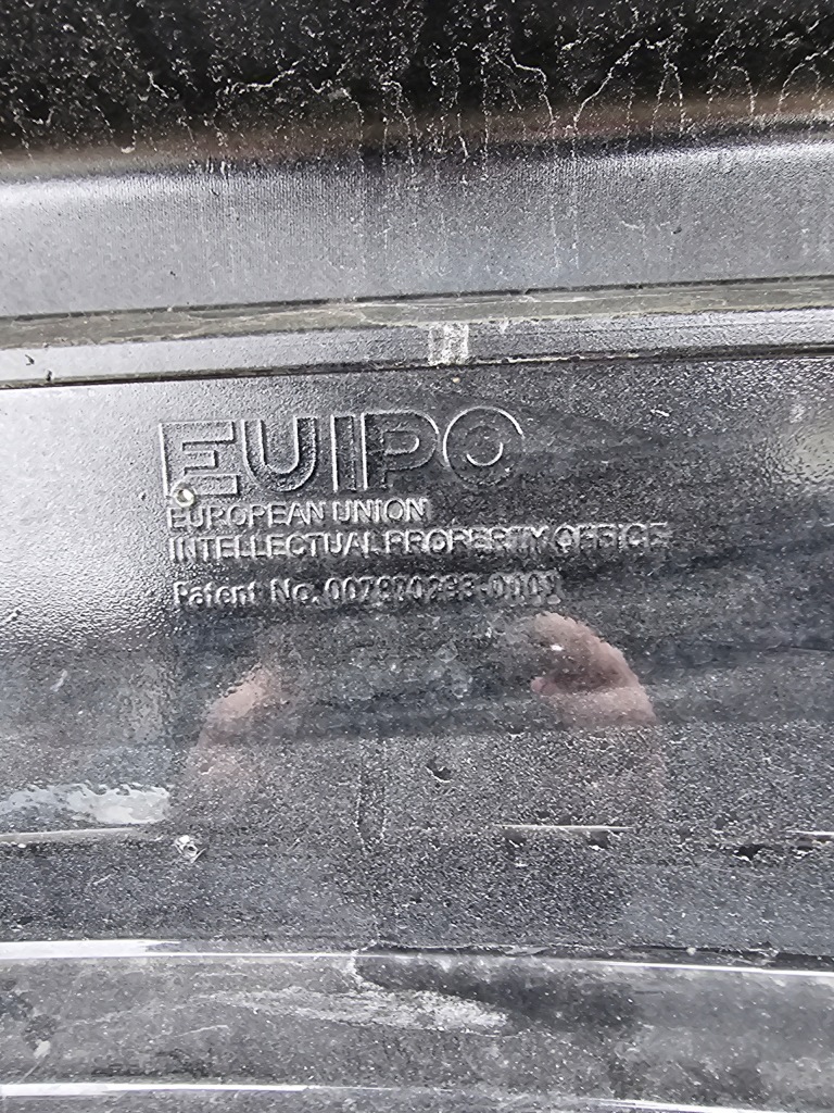 фото №10, Бампер перед передній tesla model 3 startech