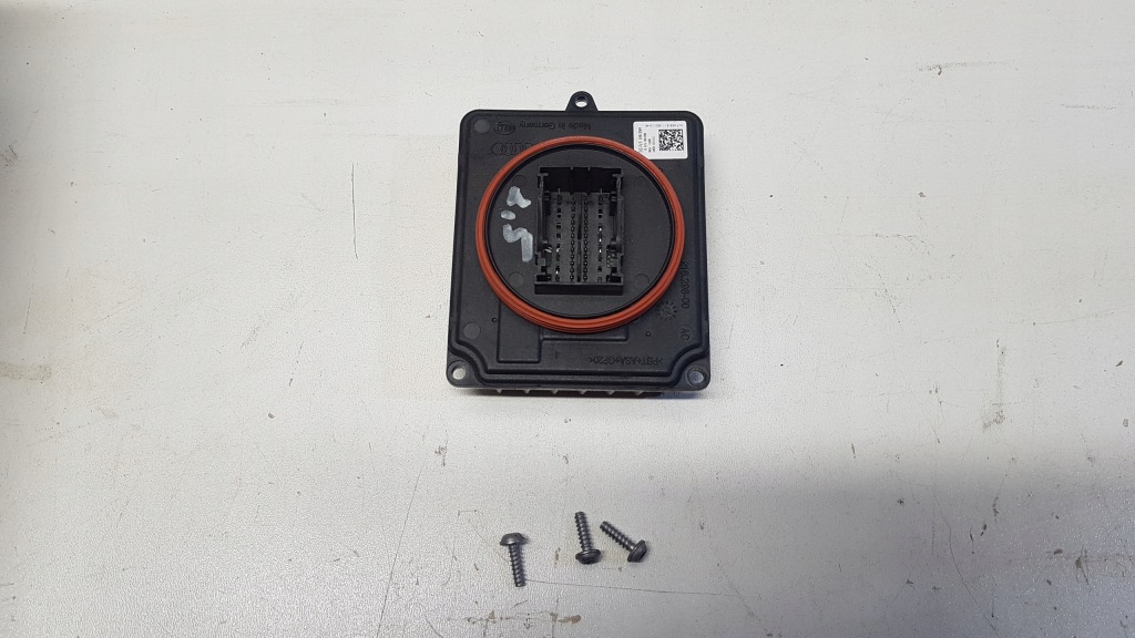 фото №1, Преобразователь jeż модуль led audi a6 c8 q8 a7 4k0941572