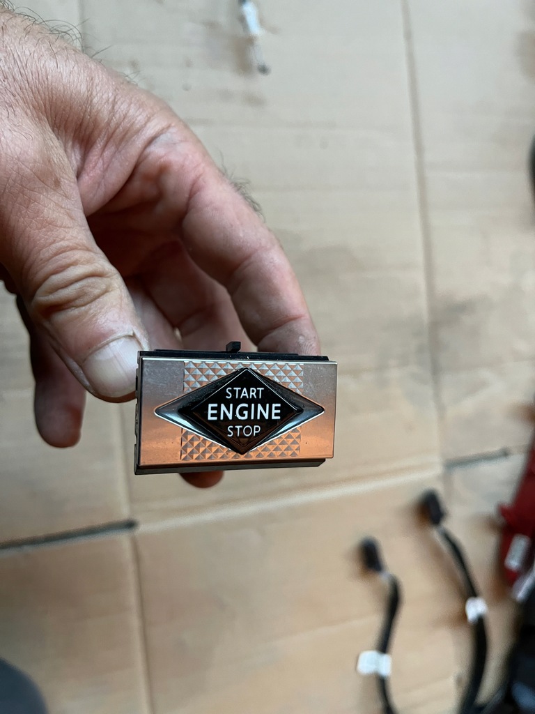 фото №1, Запуск стоп citreon ds3 crossback 19- 9828147dj