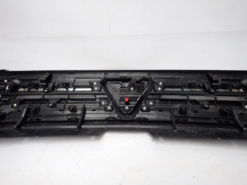 фото №11, Mitsubishi outlander iii lift 18-22 решётка радиатора решётка радиатора 7450b298