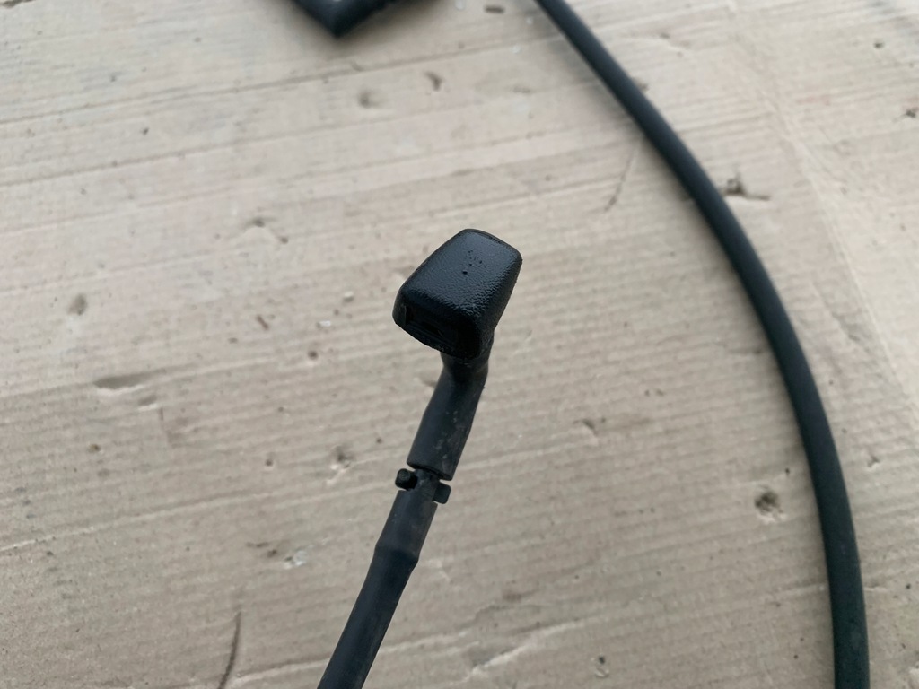 фото №11, Ford mustang mach-e rwd 21r форсунки шланг омивача оригінал