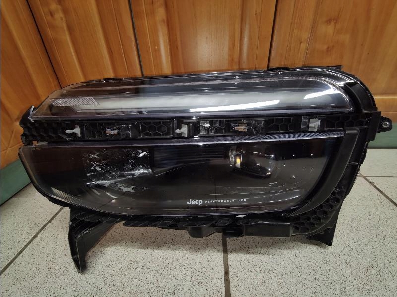 фото №3, Лампа передня перед jeep avenger performance