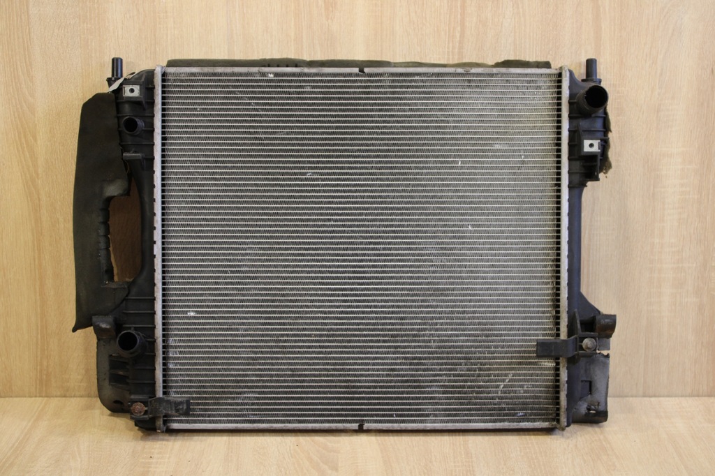 фото №1, Радиатор wody jaguar xf x250 2.7d автоматическая коробка передач