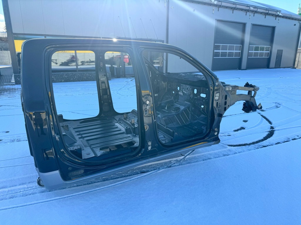 фото №1, Dodge ram 1500 v 5.7 19- кабина кузов кузов crew cab длинная четверть крыша