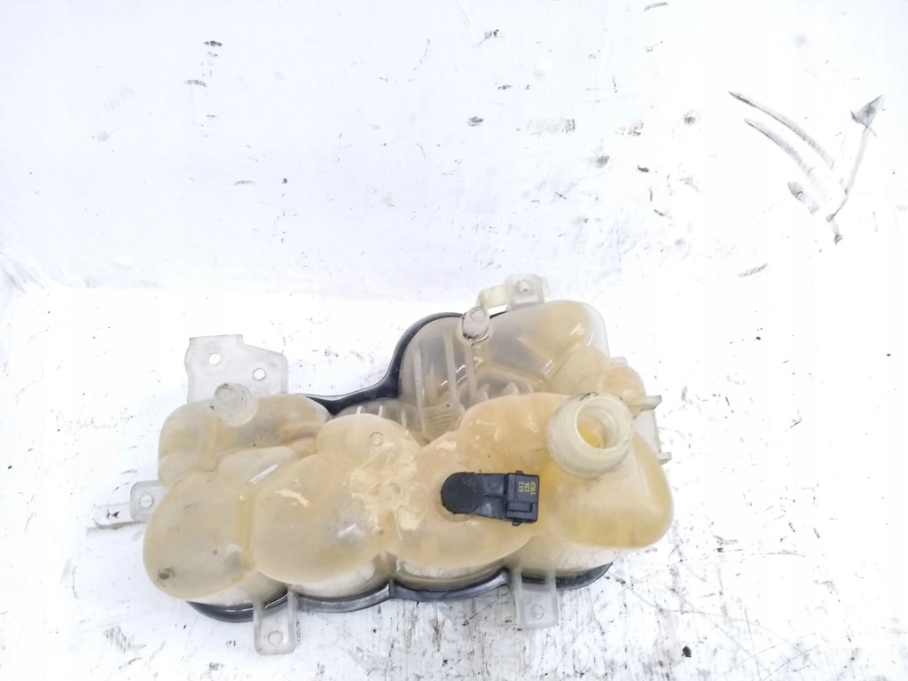 фото №3, Land rover range rover velar 2019 бак расширительный охлаждающая жидкость