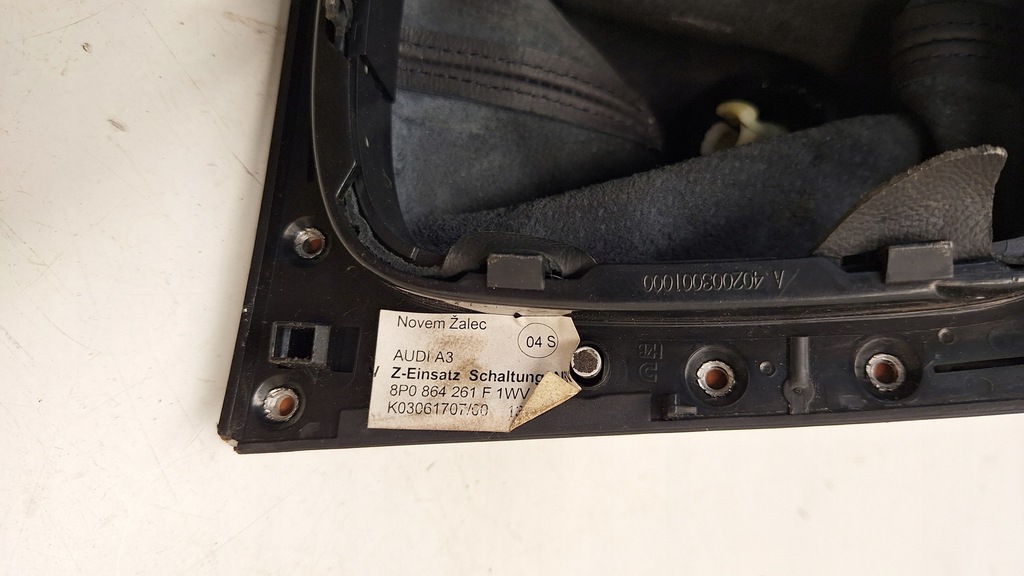 фото №11, Рамка домкрата ручка передач попільничка drewno audi a3 8p 8p0864261f