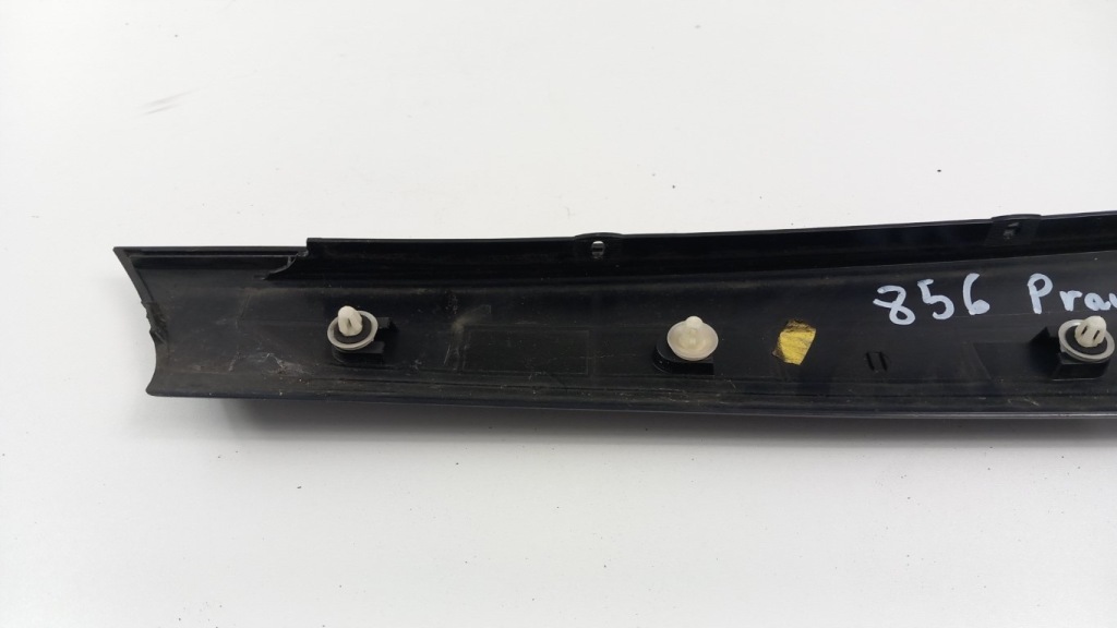 Mini r50 r52 рестайлинг  накладка стойка перед правый в Украине