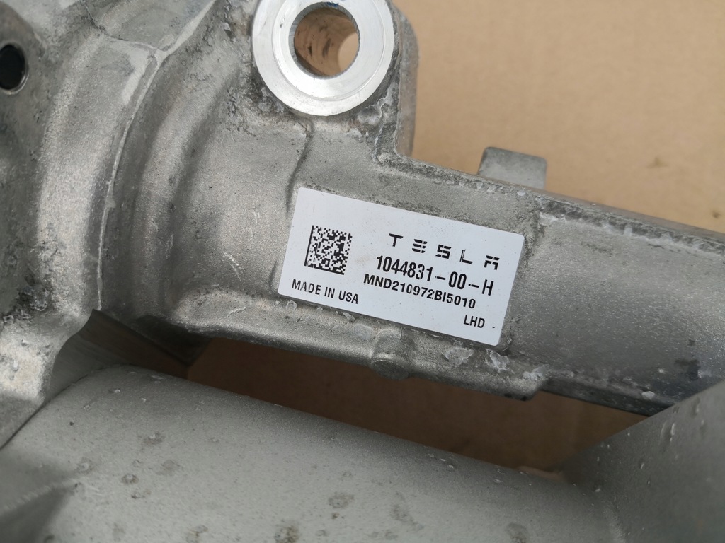 фото №11, Tesla 3 2021 трансмиссия рулевая рейка 1044831-00-h