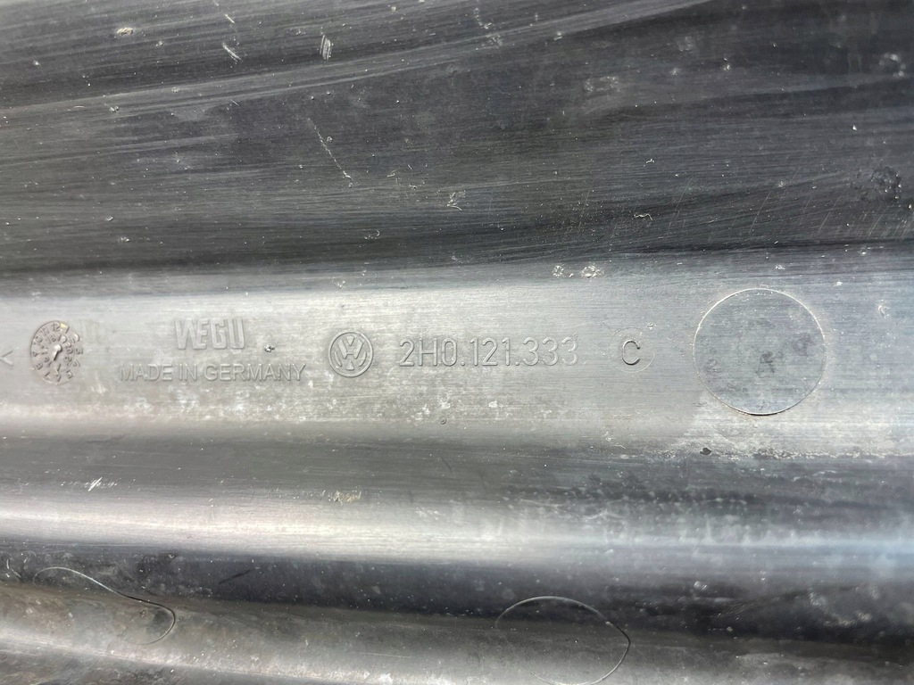 фото №13, Впуск воздуховод воздуха vw amarok 2h 2h0121333c 2010-