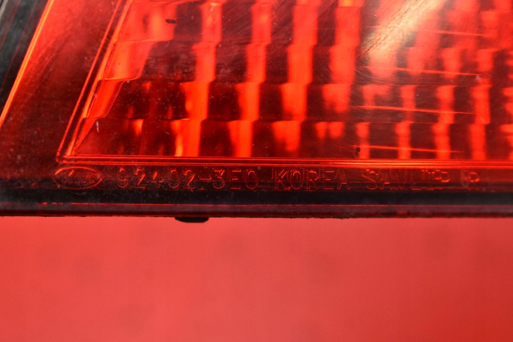 Фара правая задняя задняя kia sorento 1 1 02-06 с Разборки