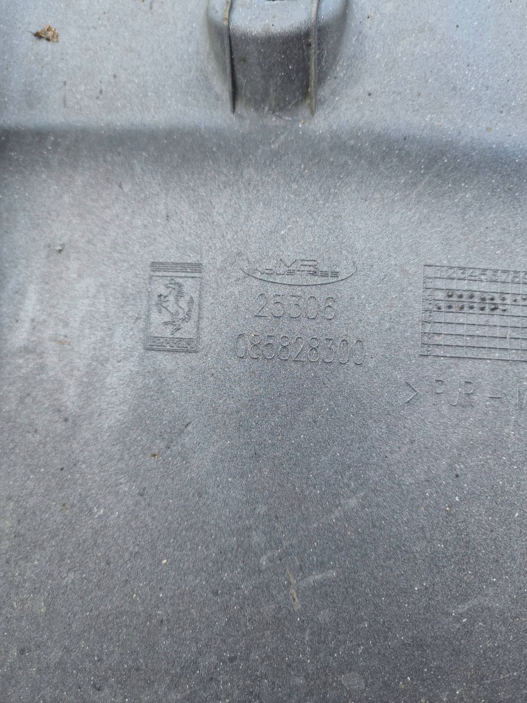 Ferrari california t 15- рестайлинг  бампер задний Доставка