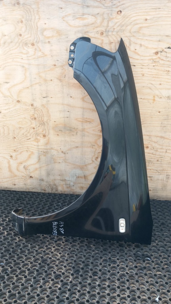 фото №1, Audi a3 8p крила перед лівий ly9b