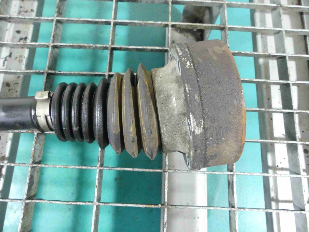 фото №4, Привідний вал ліва skoda octavia ii 1.4 tsi 122km