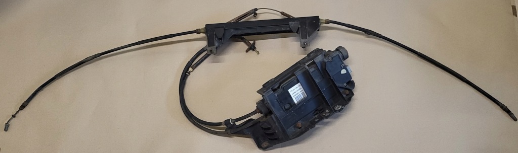 фото №1, Електричний гальмо ручний механізм троси кронштейн renault scenic ii 2 оригінальний номер