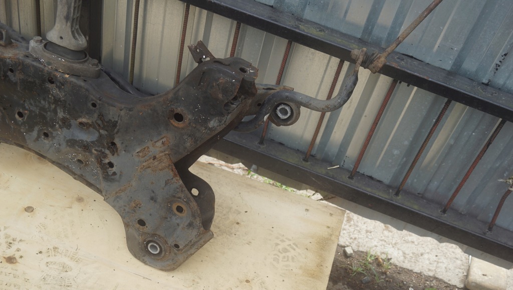 фото №12, Балка подрамник перед hyundai i40 62401-3z100