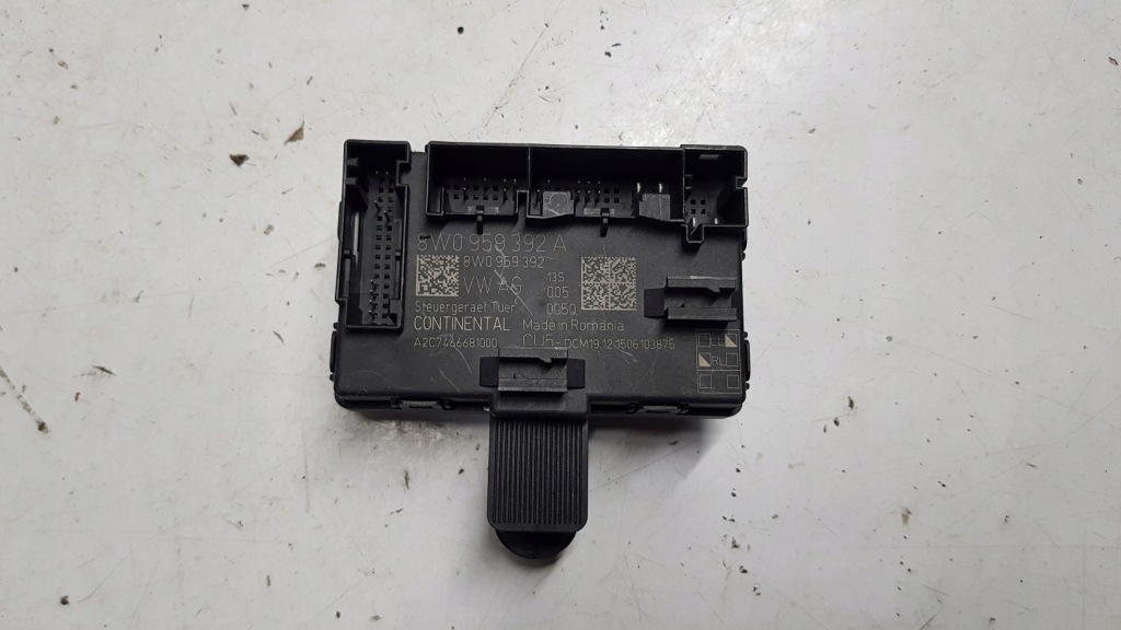 Купити Модуль двері audi оригінальний номер 8w0959392a