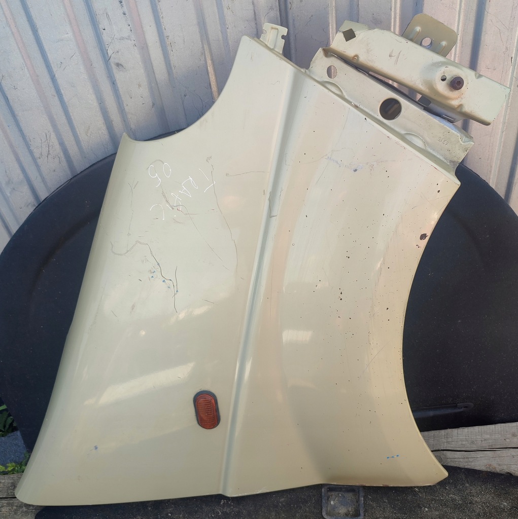 фото №1, Крила правий передній renault trafic ii 2 opel vivaro a primastar 01-14