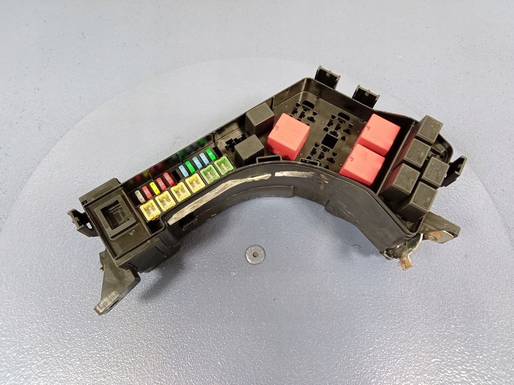 фото №4, Tata indica vista 1.4 8v коробка запобіжників