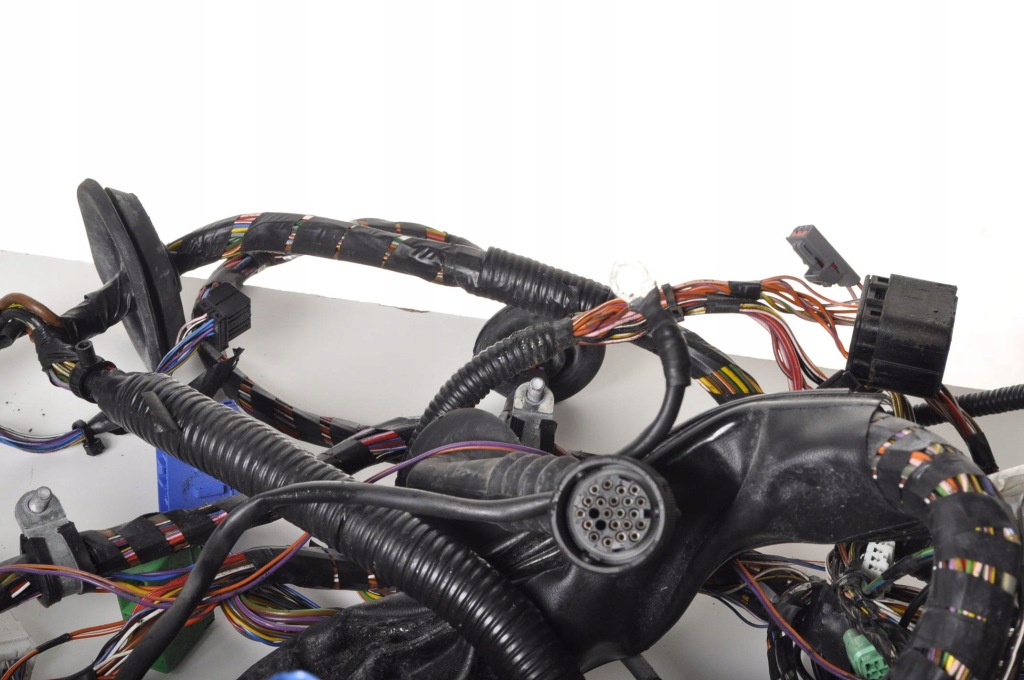 Aston martin vanquish 1 6.0 джгут електропроводка електрична 1r12-370408-ae Зі Шроту