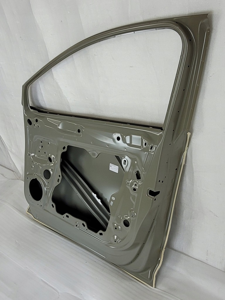 фото №13, Дверь правое skoda enyaq iv 5la831112 5la831052c 5la831516 5la831312a nowe
