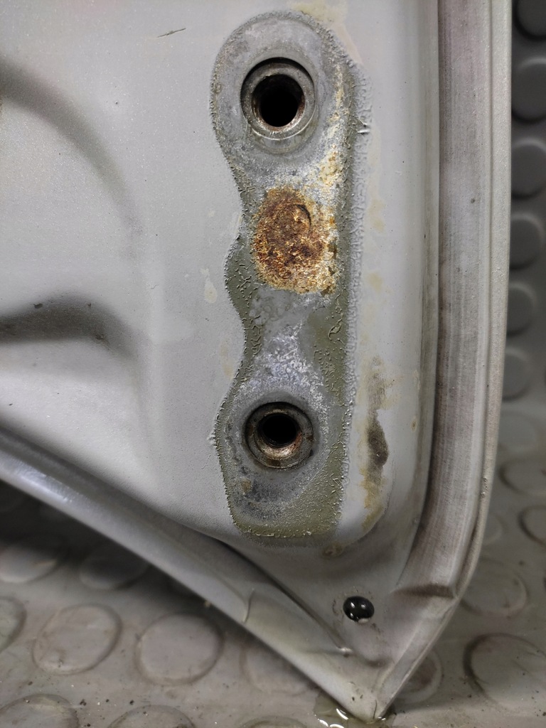 фото №11, Toyota corolla e12 3 дверь капот передняя