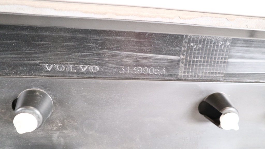 фото №11, Volvo xc90 ii молдинг дверь левый перед 31399053