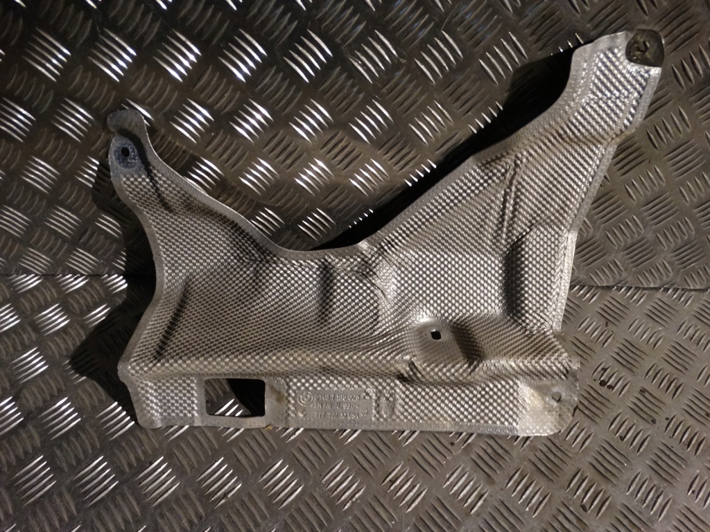 фото №1, Idealna защита тепловая правая bmw f15 f16 1