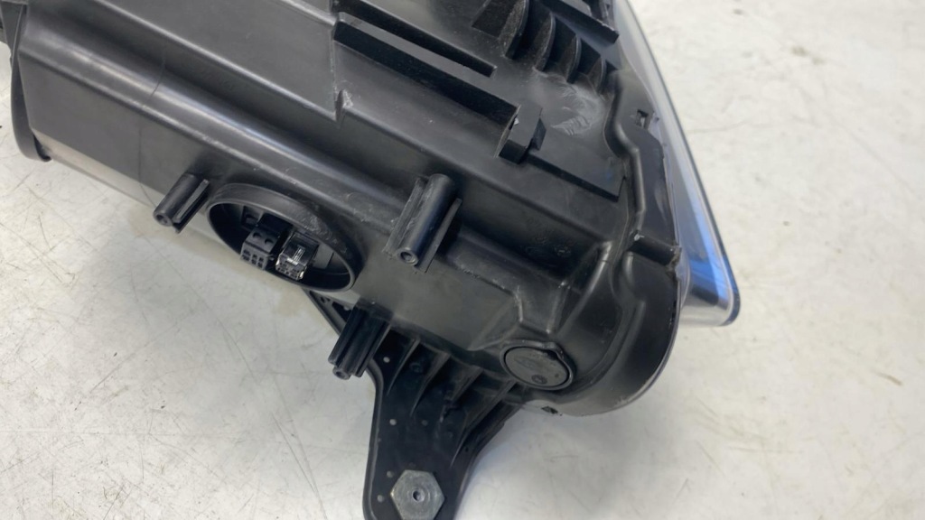 Mercedes slk w172 a172 ксенон ils лампа правий перед a1728206761 Київ