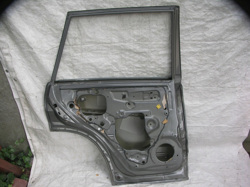 фото №7, Suzuki grand vitara ii 9-14 дверь задние левая kielce-gliwice