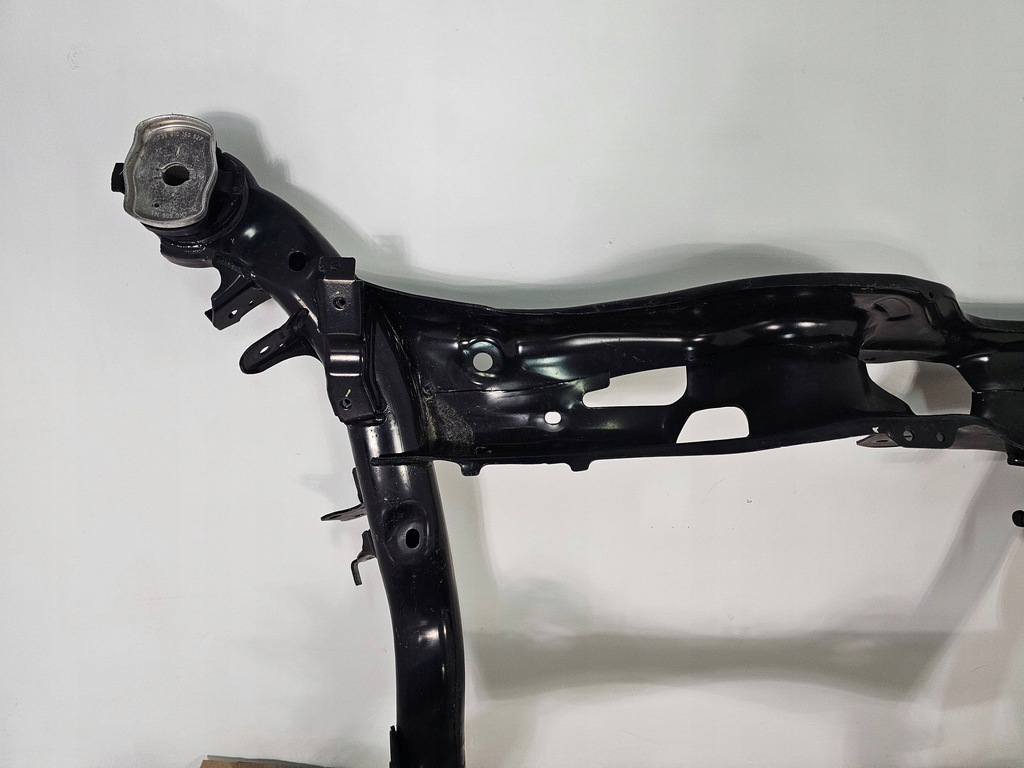 фото №8, Подрамник подрамник задняя задний audi a6 c8 4ko