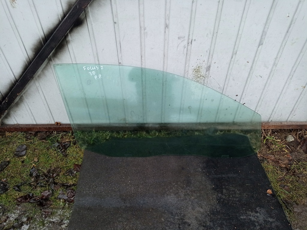 фото №1, Ford focus mk2 3d - скло правий перед