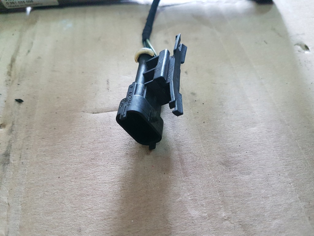 фото №5, Ford mondeo mk4 молдинг впрыскная 2.0 ecoboost